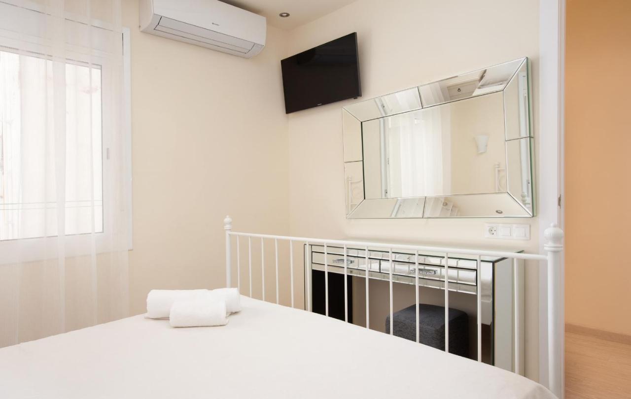 Barnapartments Rambla Cataluna Barcelona Room photo
